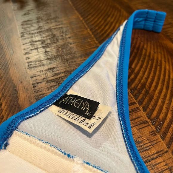 💙Athena Bandeau Swimsuit Bikini Top size 12 - Picture 4 of 4